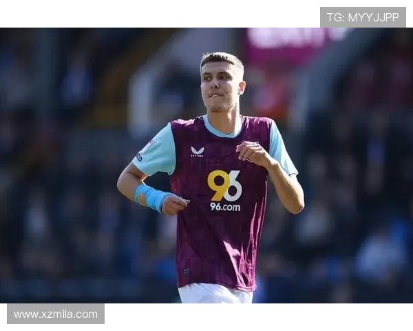 伯恩利足球俱乐部迎来新赛季挑战，主帅与球员目标明确全力争取保级