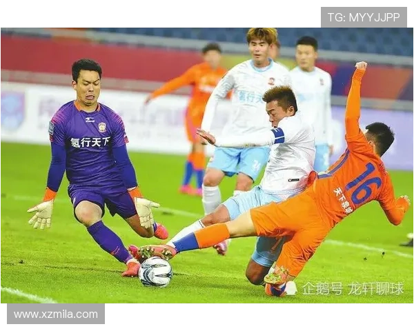 中国足球联赛新赛季开幕 各支球队目标明确争冠激烈竞争提前上演